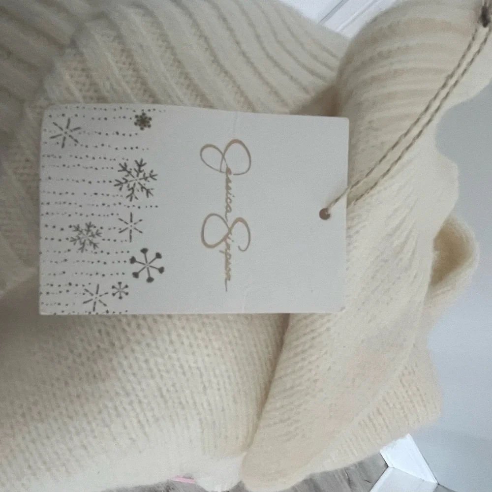 Jessica Simpson Cowl Neck Ivory Soft Pullover Sweater Womens Size XS NWT - Picture 4 of 5